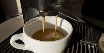 Single serve coffee maker